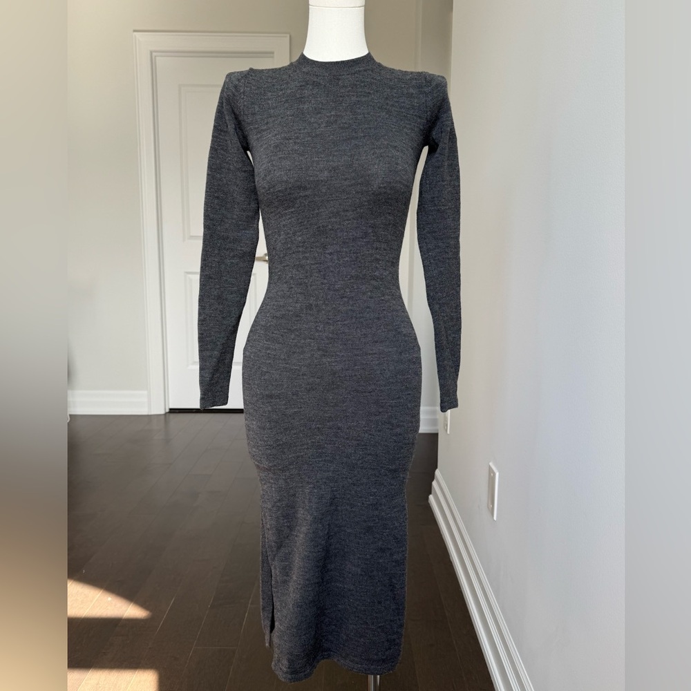 Aritzia Wilfred Melissa Sweater Dress